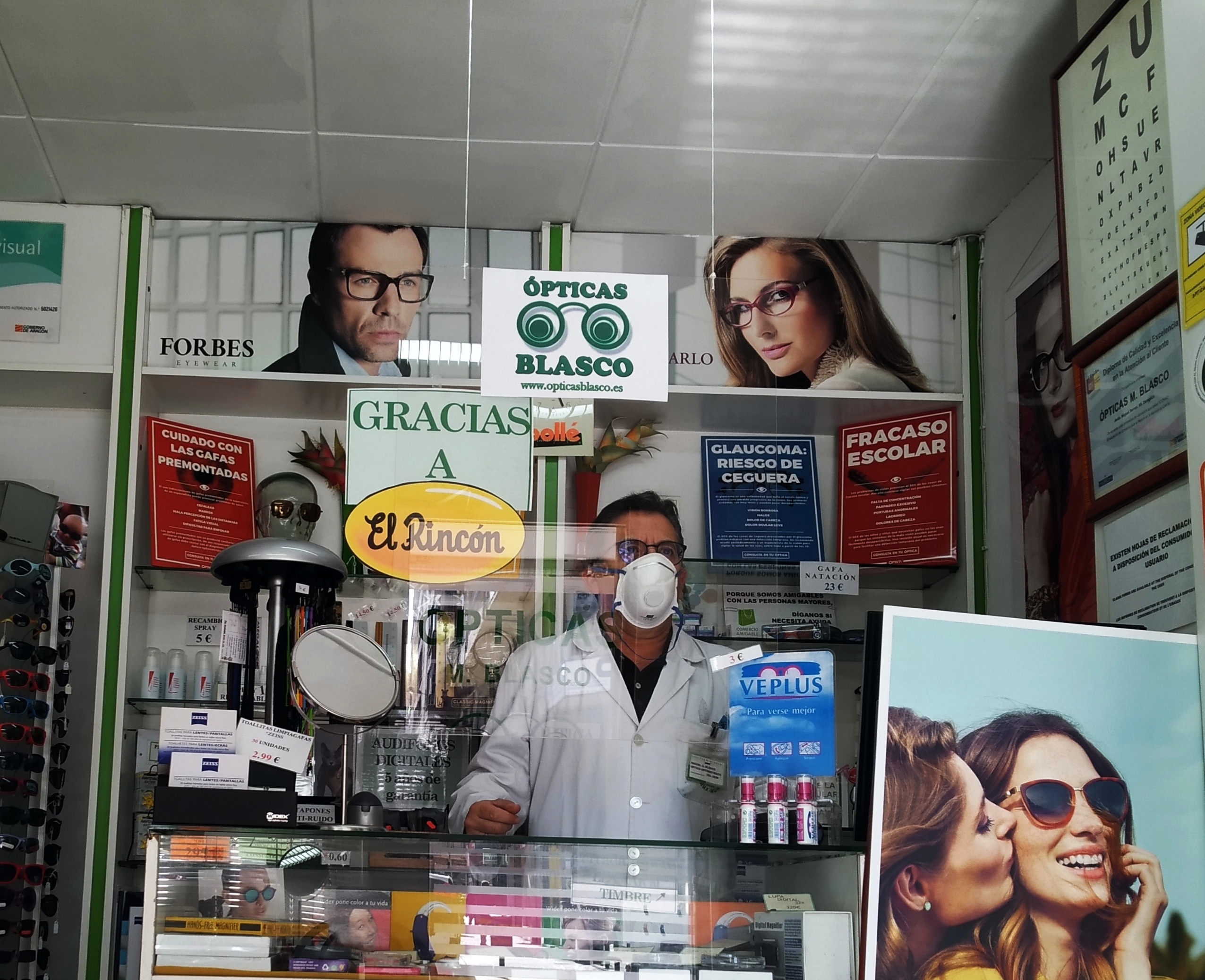 Donación Mampara Portectora Pequeño Comercio de Zaragoza